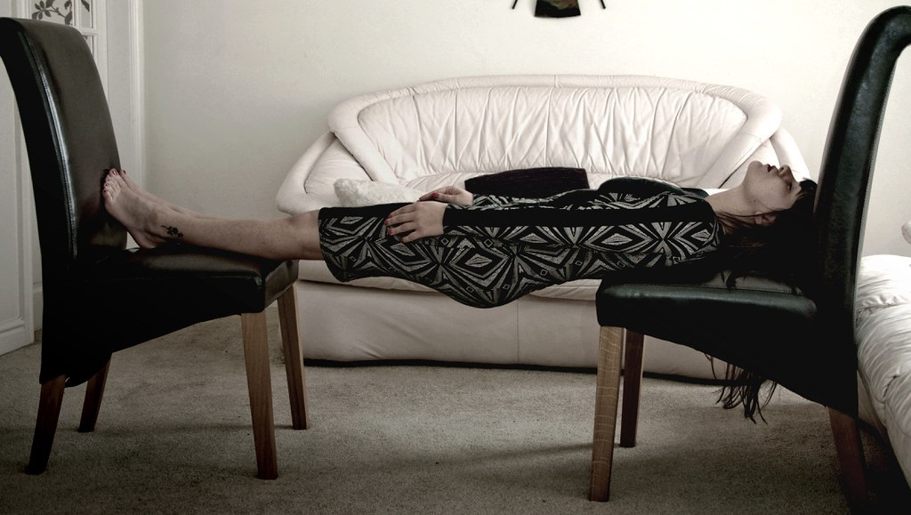 آموزش کاتالپسی حرفه ای عملی (خشک کردن اندام ها با هیپنوتیزم)